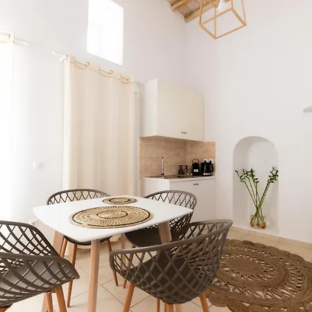 The Famous House Mykonos *