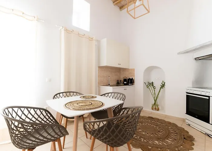 The Famous House Mykonos *